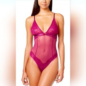NEW Maidenform Magenta Pink Eyelash Lace Soft Bra Body Bodysuit TopTeddie M